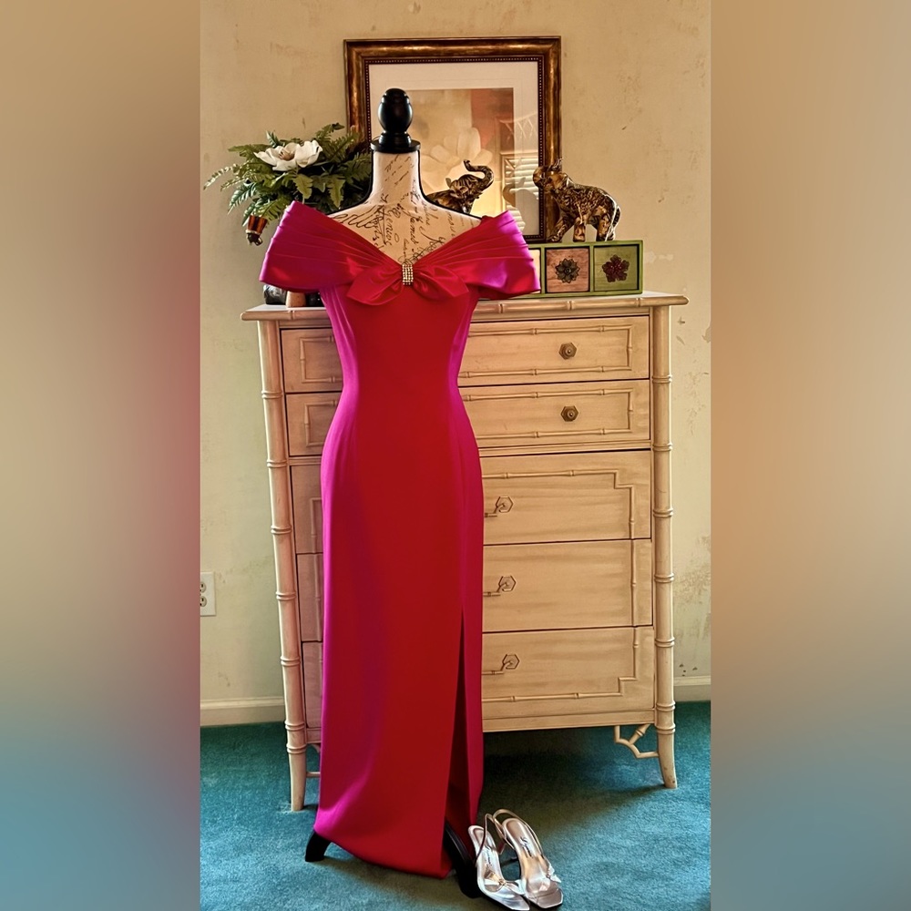 Barbie-pink Vintage 90’s Dress Morton Myles for the Warrens, Sz 10